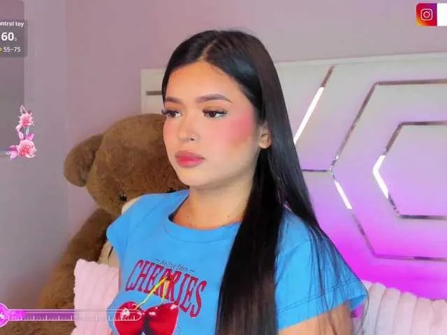 LauraSierra on BongaCams