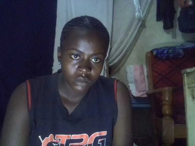 Lavella — Freechat on BongaCams