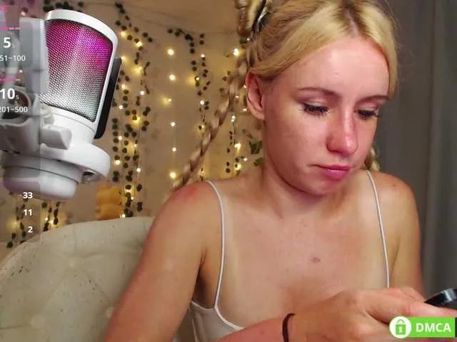 LavinellsX on BongaCams