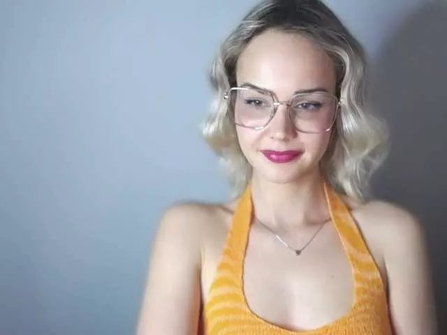 lexieSpicy on BongaCams