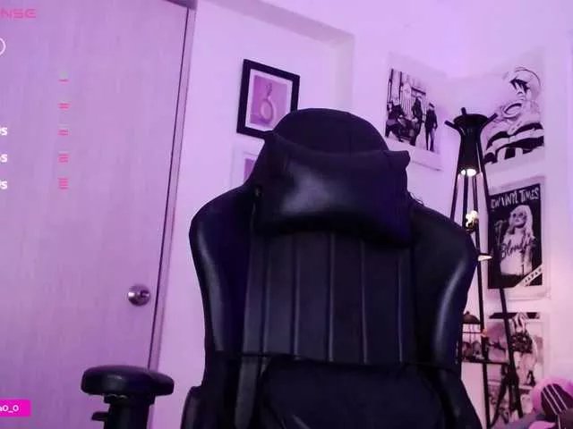 Lexyjoyce on BongaCams