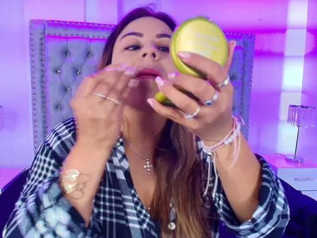 Lia-adams on BongaCams