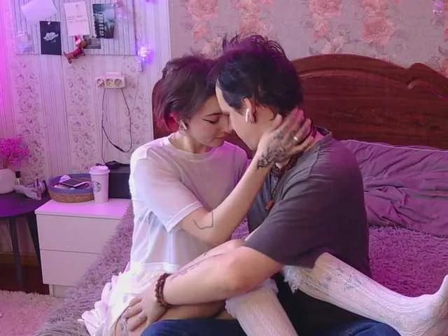 LiamLina — hi! plenty of passion and love you'll want to see!