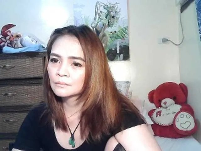 lilymaepinay on BongaCams