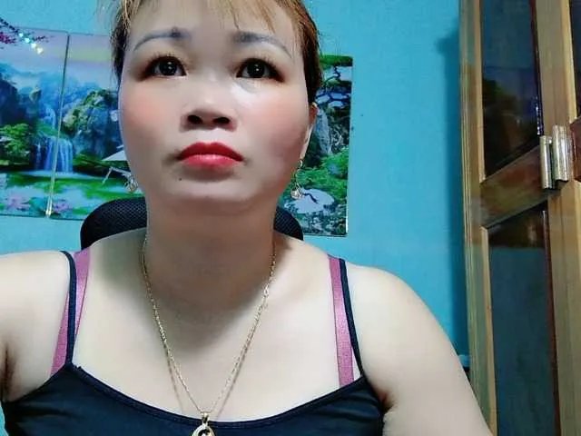 Linhanhsex2k on BongaCams