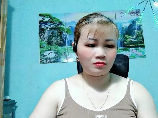 Linhanhsex2k on BongaCams