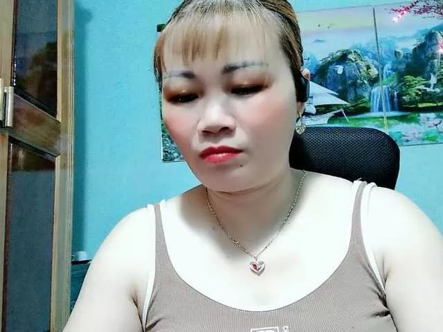 Linhanhsex2k on BongaCams