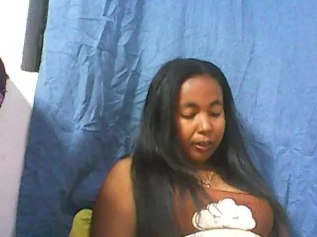 Lionchica — 30tk tits 50tkpussy 50tk ass 100tk play tip me if you like