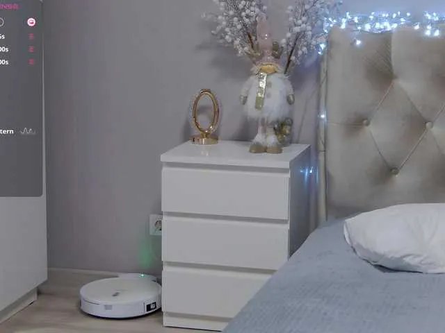 Lisa666-2 on BongaCams