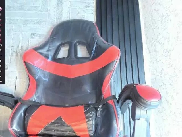 Lissalittlee on BongaCams