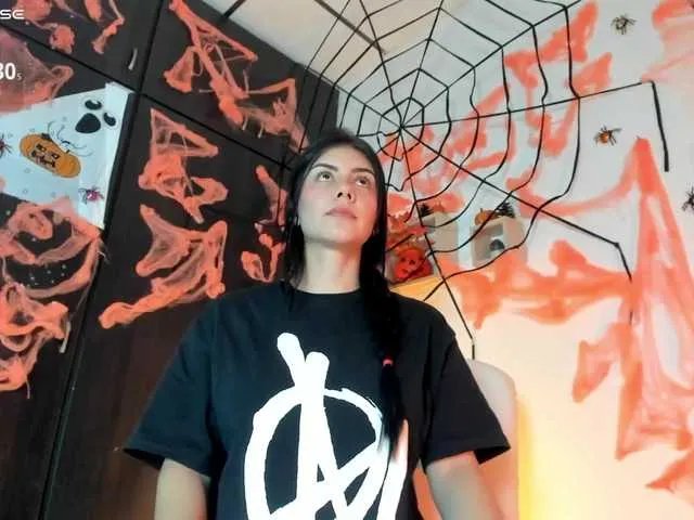 lisvandre on BongaCams