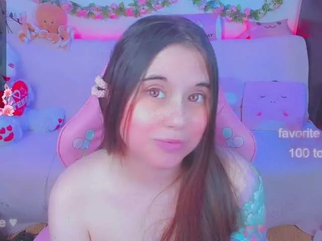 LittleKitsune on BongaCams