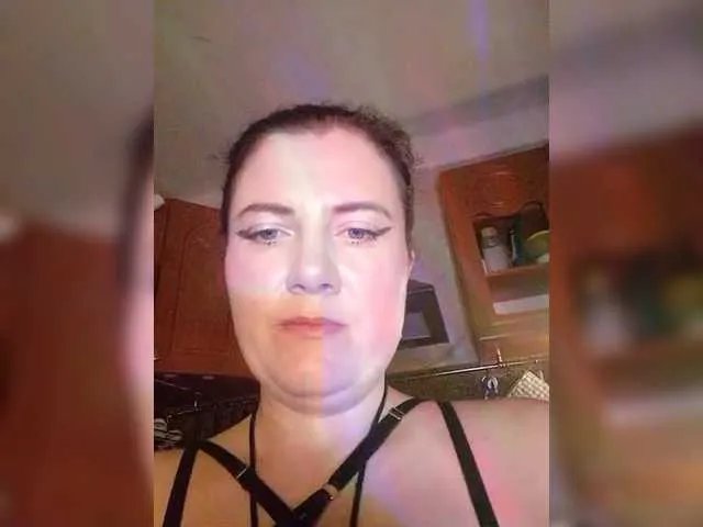 LizaCakes on BongaCams