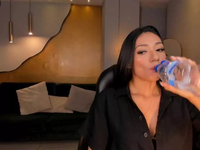 LizzHamilton on BongaCams