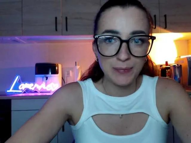 LorennePlay on BongaCams