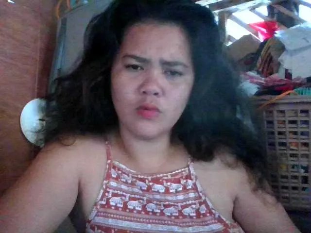 LovelyShaxxx3 on BongaCams