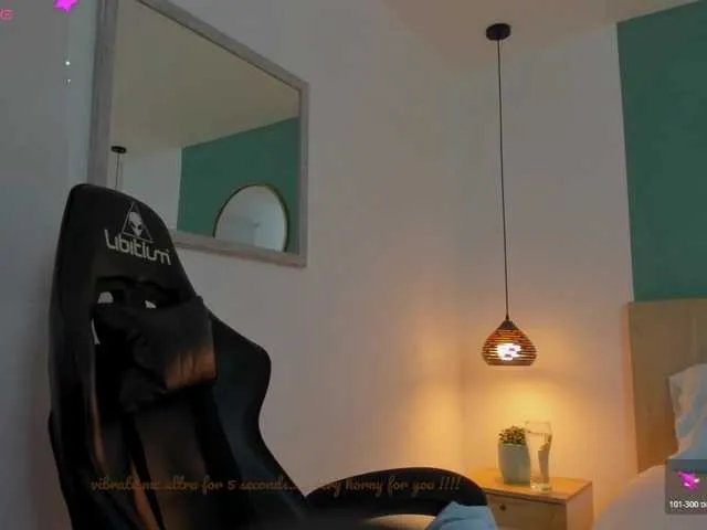 lucy-blue28 on BongaCams