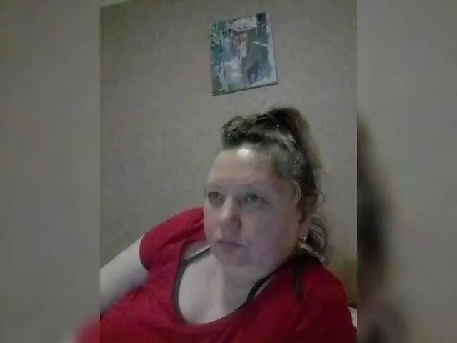 LucyAlexis on BongaCams