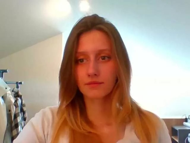 LUNAdream on BongaCams