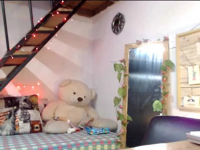 lunasky83 on BongaCams