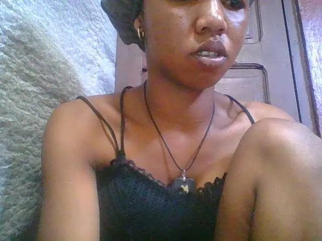 lydia11 on BongaCams