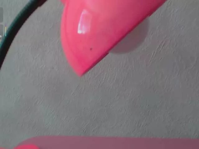 MagicPink on BongaCams