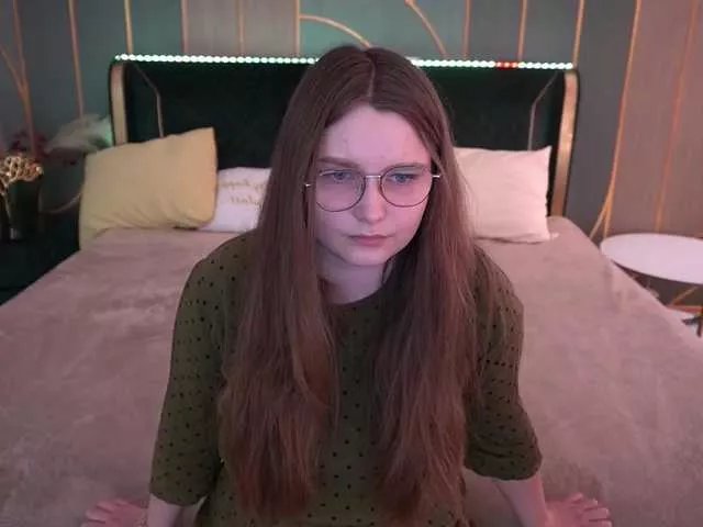 MagikPeachh on BongaCams