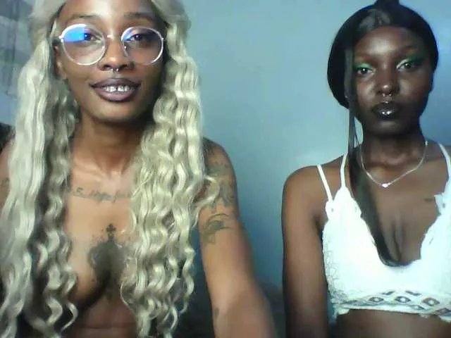 BongaCams Maleena40 is Freechat Maleena40 — 120 tokens more to unlock a twerk show