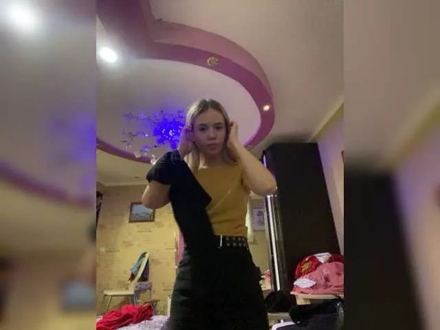 mariaaa-1 on BongaCams