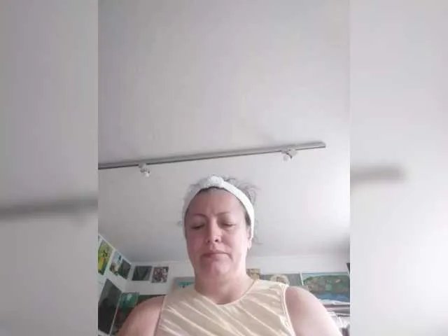 MariaAnaDei on BongaCams