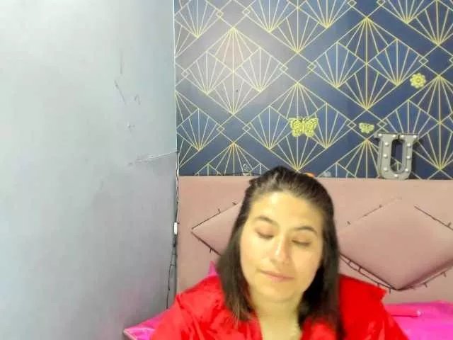 Mariana01 on BongaCams