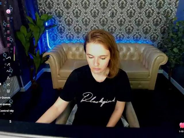 MaribelRiver on BongaCams