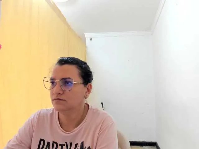 MARILYNG on BongaCams