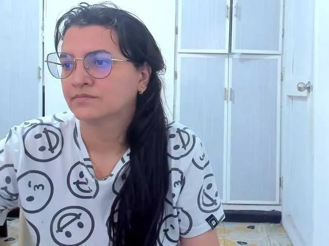 MARILYNG on BongaCams