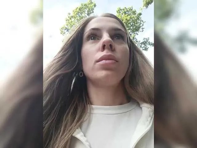 Marina-9819 on BongaCams