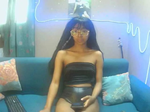 Marinahgrey on BongaCams