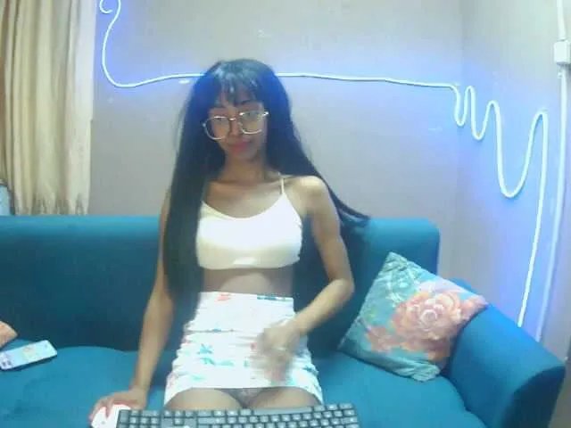 Marinahgrey on BongaCams