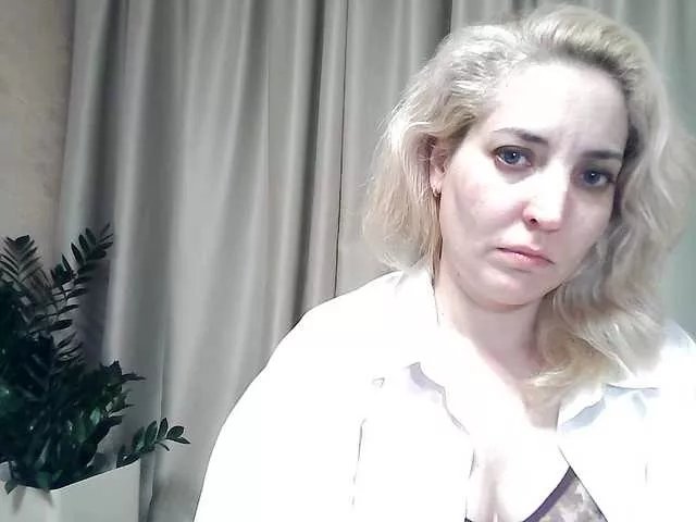 mariska-kiska on BongaCams