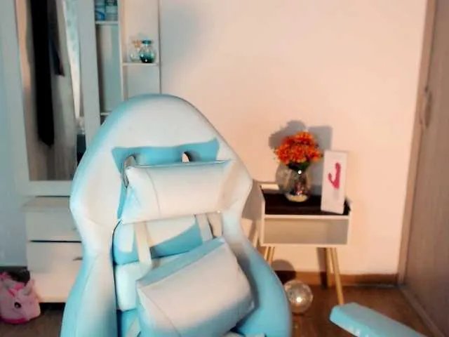 maryline-w on BongaCams