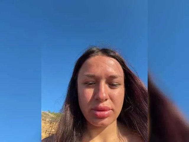 Maryllove on BongaCams