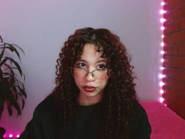 Medussa333 on BongaCams