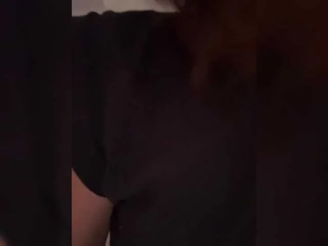 Megan-Holly on BongaCams