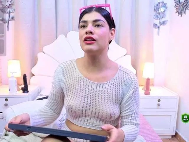 MeganWade on BongaCams