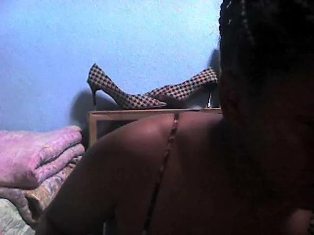 Meizou12 on BongaCams