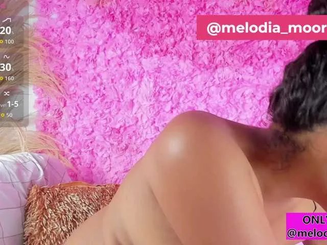 Melodymoore on BongaCams