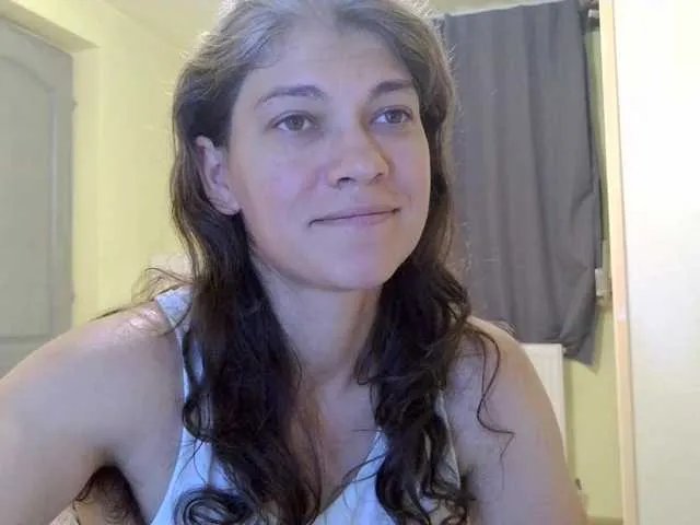 MercyLoves on BongaCams