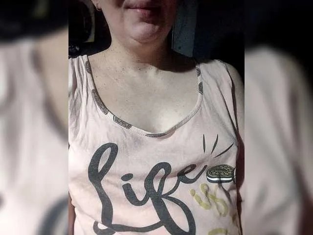 Mia883 — Freechat on BongaCams