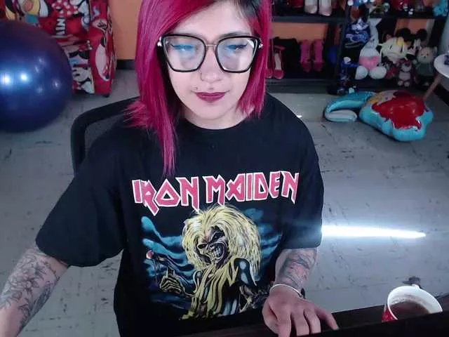 MiaJhons on BongaCams