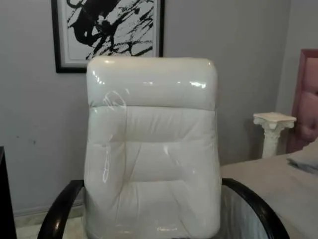 miel-latina on BongaCams