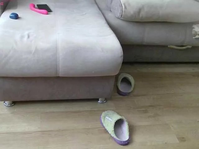 Milaa1998 on BongaCams